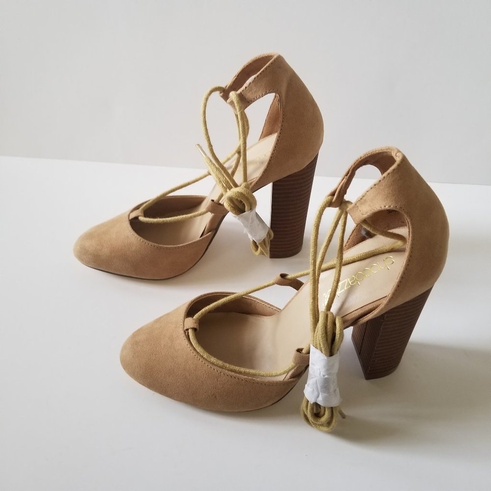 Shoedazzle Tan Suede Lace Up Detail Block Heels, Sandals (Size 7) NWOT